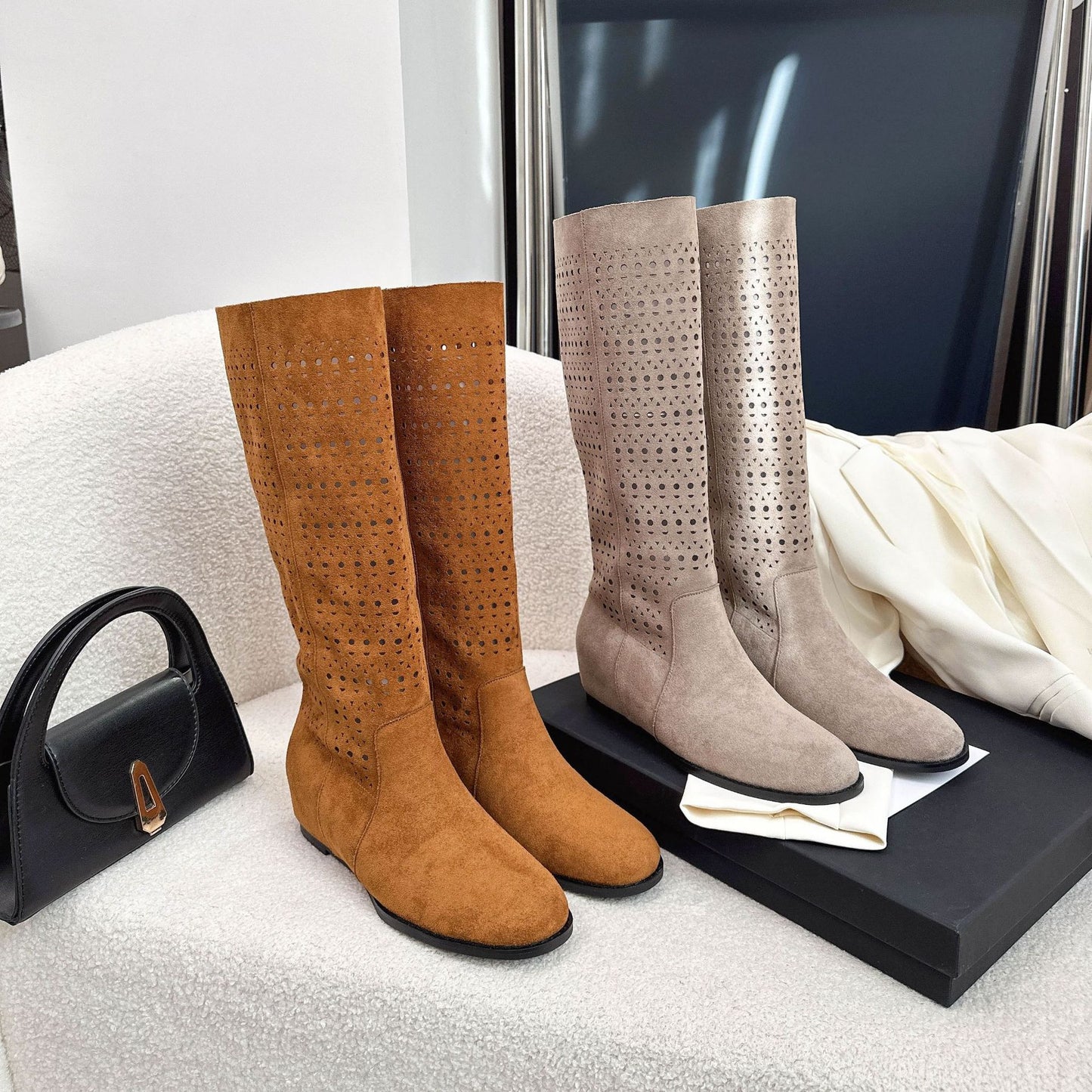 Women's Height Increased Hollow Out Flat Autumn Retro Below The Knee Women's Leather Boots