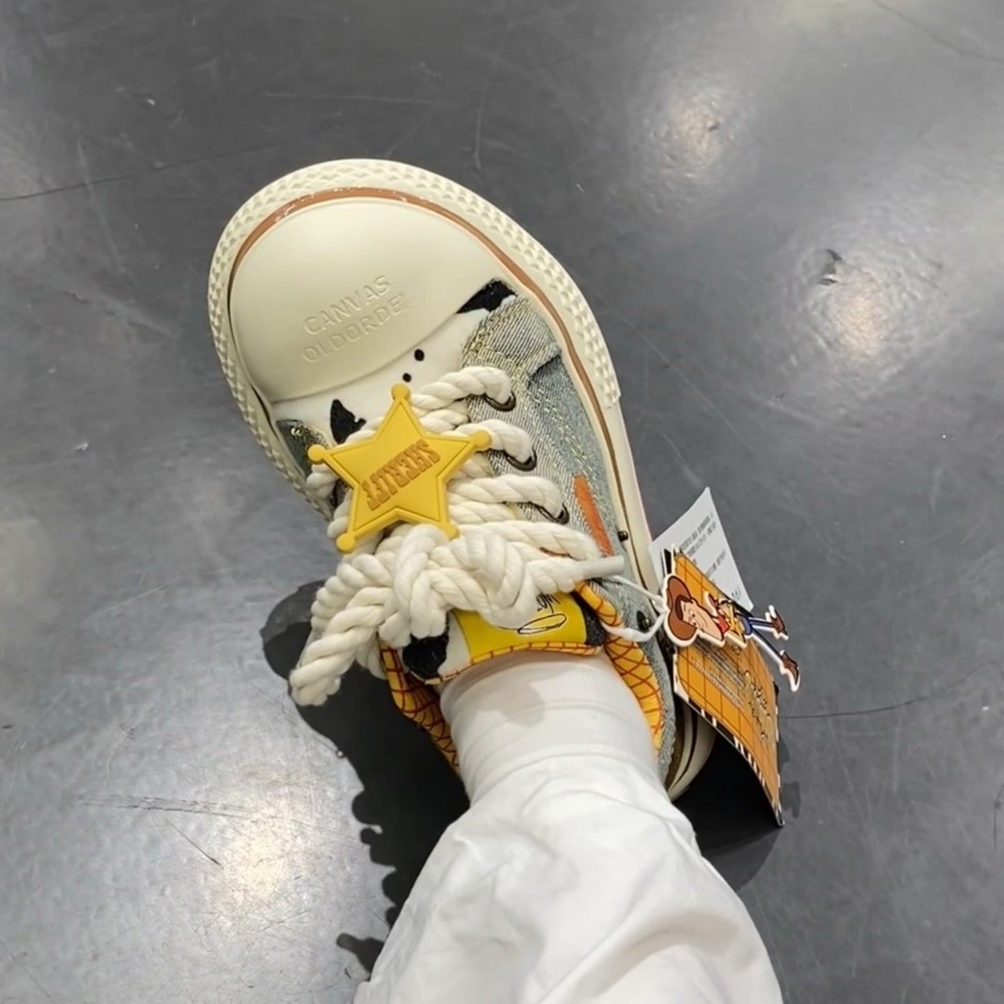 Mickey Big Head Hu Di Color Platform Canvas Shoes