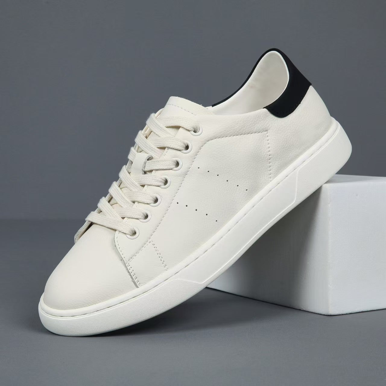 Men's Fashion Comfortable Soft Bottom Breathable Easy Men's Shoes