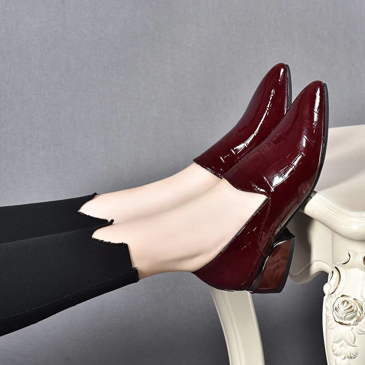 Women's Deep Mouth Pointed Toe Chunky Shiny Women's Fashion Shoes