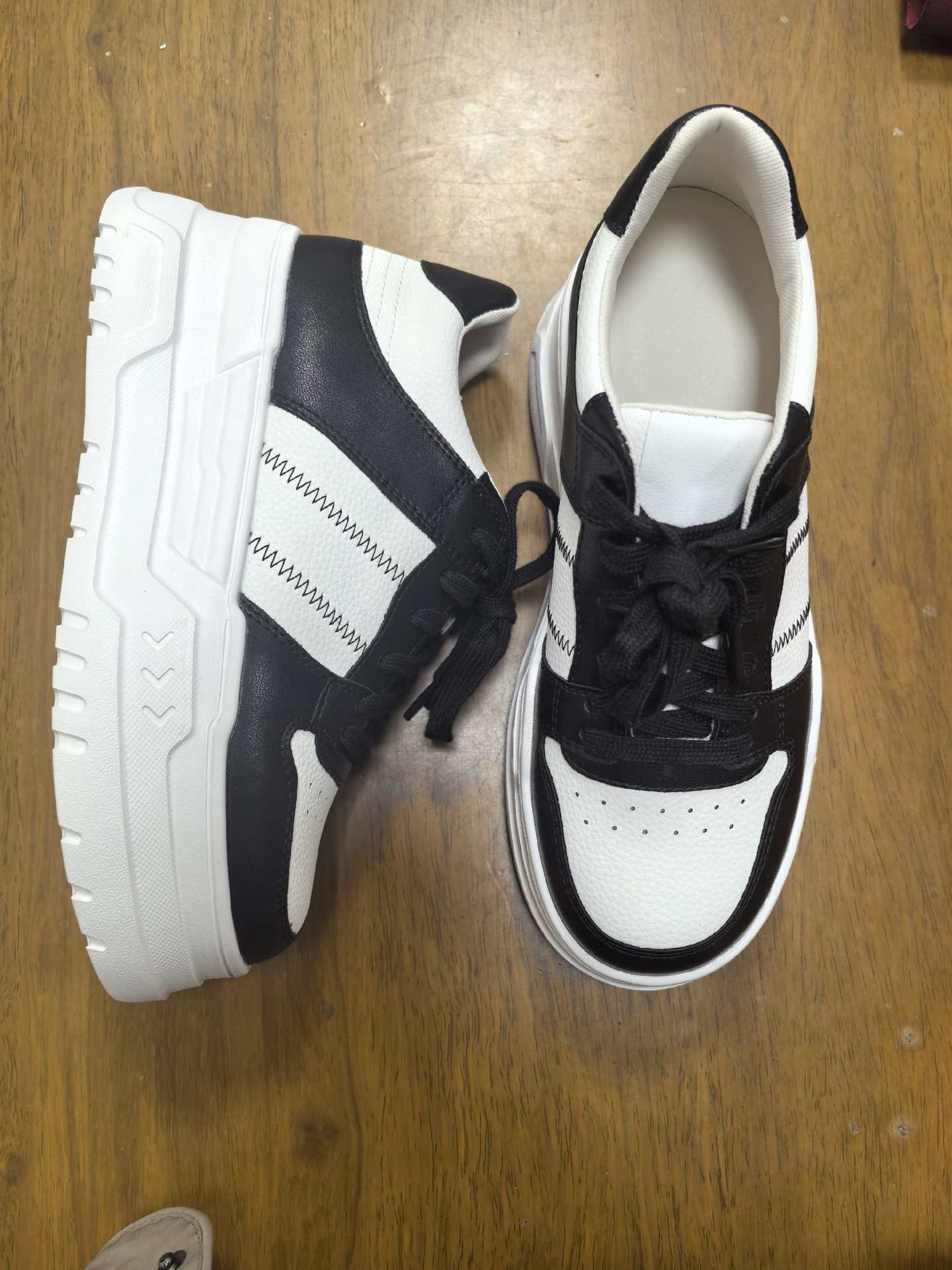 Women's Hidden White Small Elevator Wild Sports Women's Casual Shoes