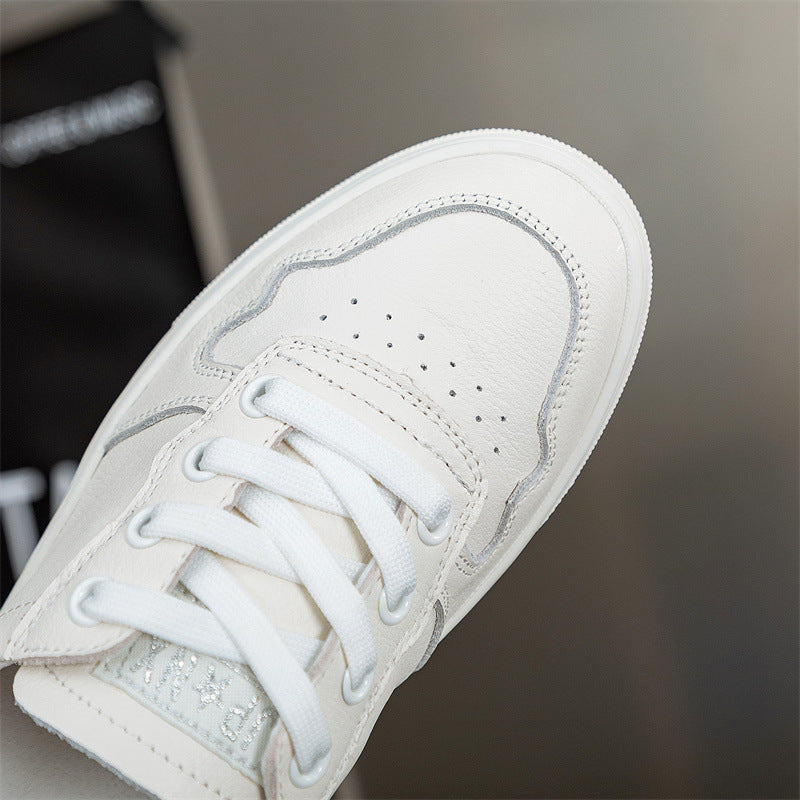 Women's Cowhide Easy Wear Spring Flat Low-cut Sneakers