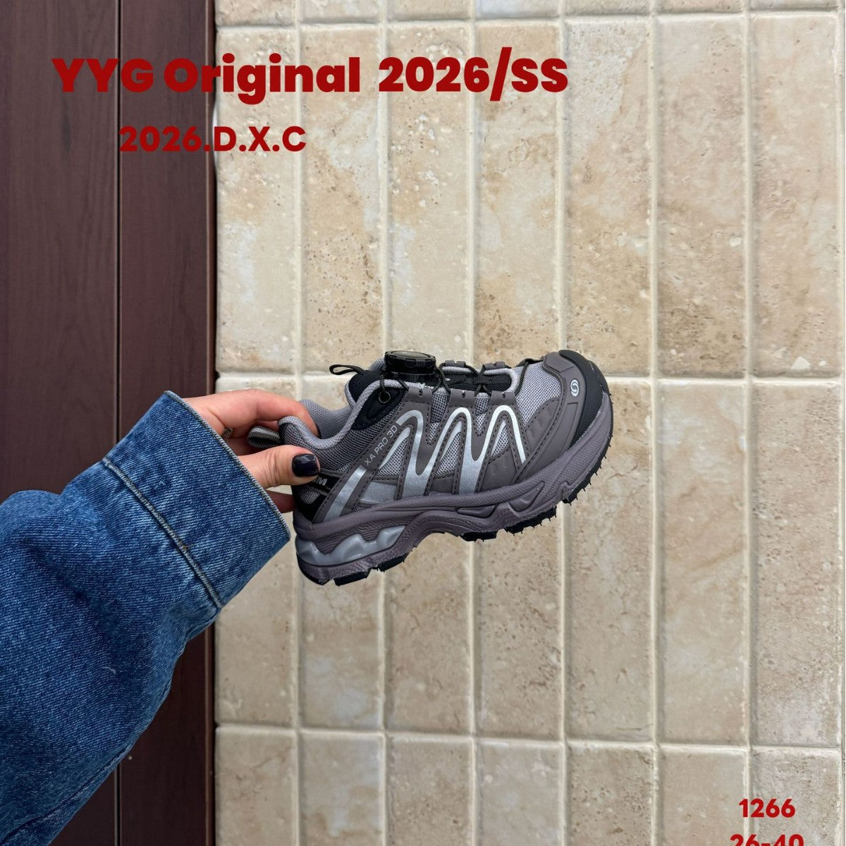 Children's Spring Rotating Buckle Boys Lightweight Soft Sole Children's Sports Shoes