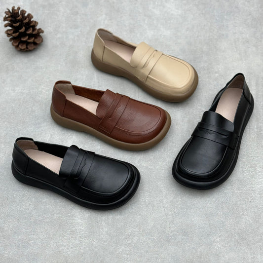 Women's Handmade Genuine Retro Artistic Round Toe Flat Bottom Slip-on Loafers