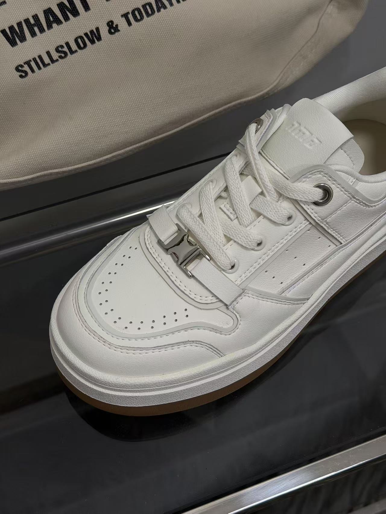 Women's Platform White Polished Retro Fashion Board Casual Shoes