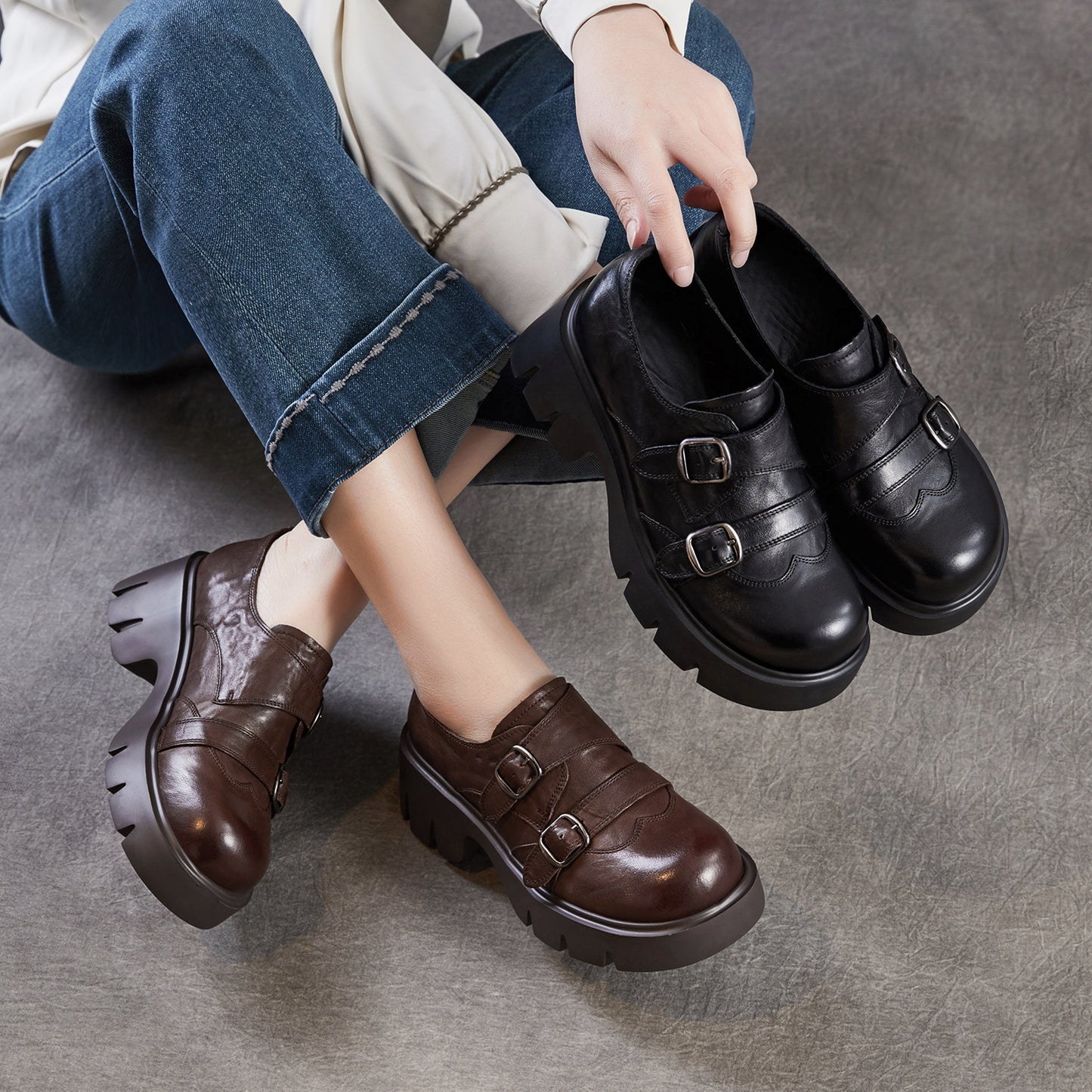 Women's British Retro Spring Thick-soled Small Fashionable Show Feet Leather Shoes