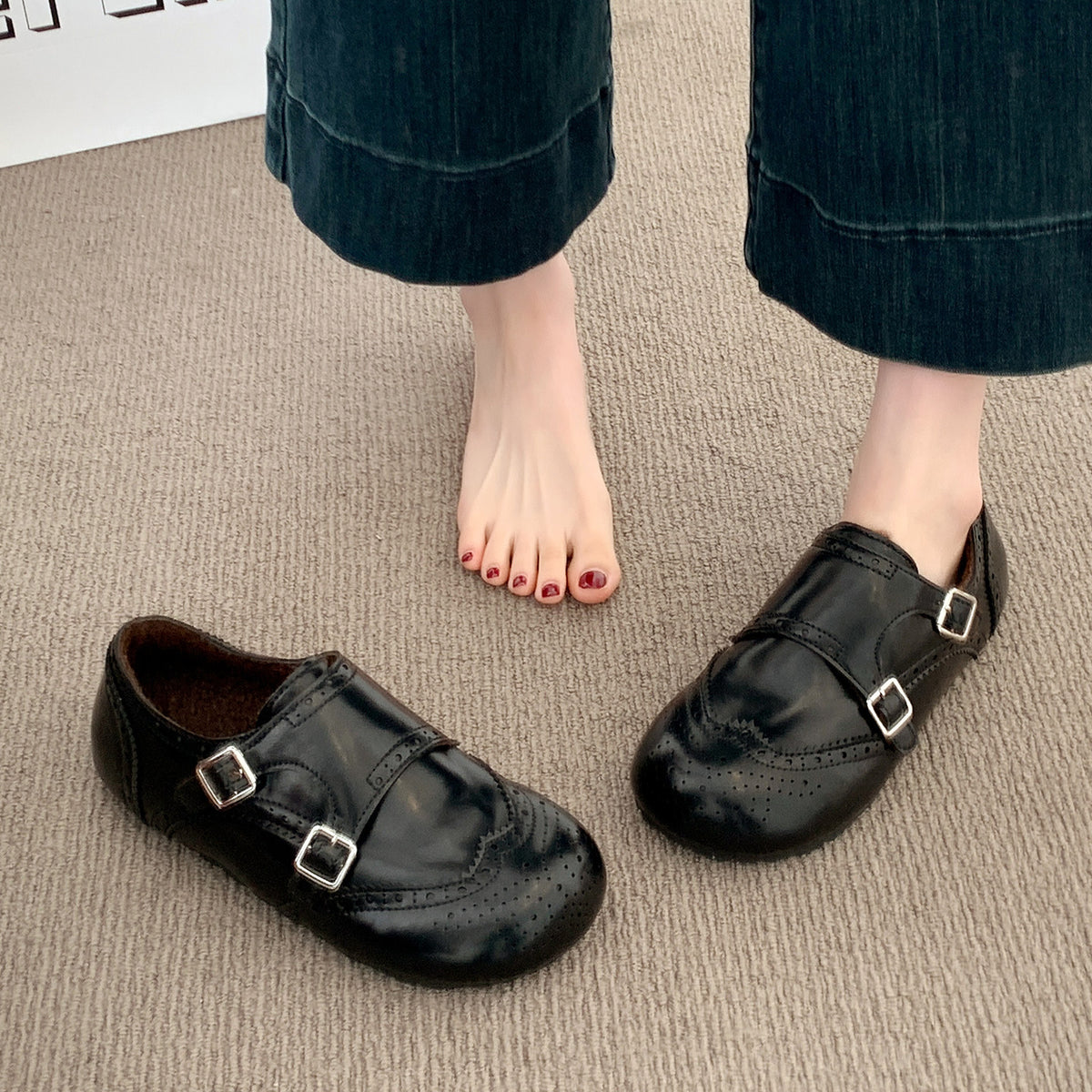 Women's Cowhide Veet Winter Brogue Vintage Warm Women's Casual Shoes