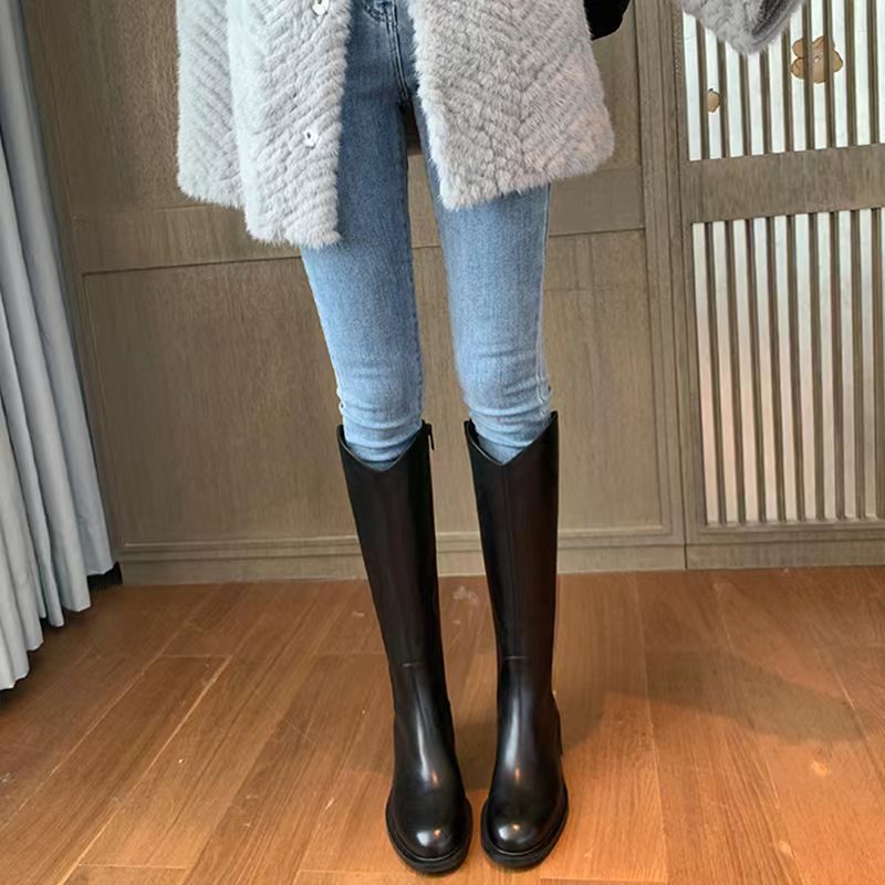 Women's V Cut Thick Bottom Fleece-lined Side Zipper Boots