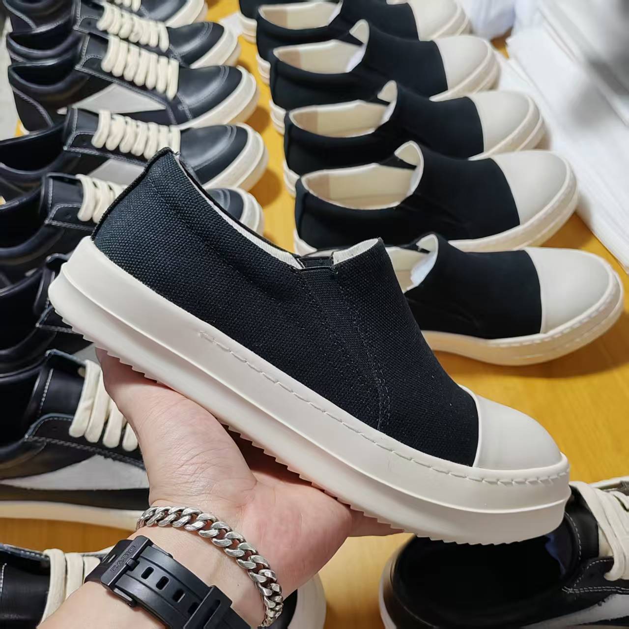 Men's One Pedal Fashion Simple Platform Couple Men's Board Shoes
