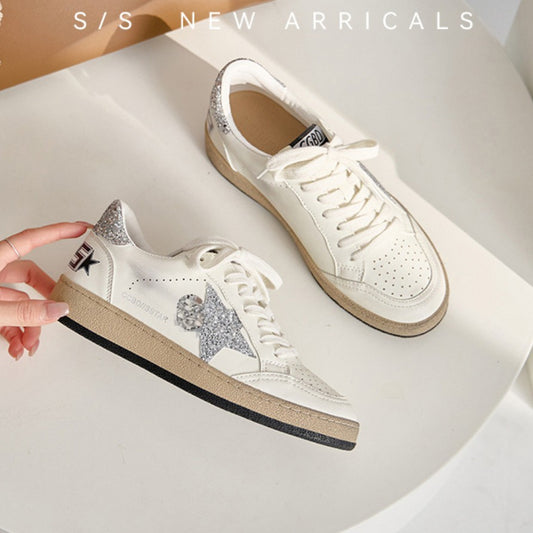 Women's Star Little Sports Distressed White Flat Casual Shoes