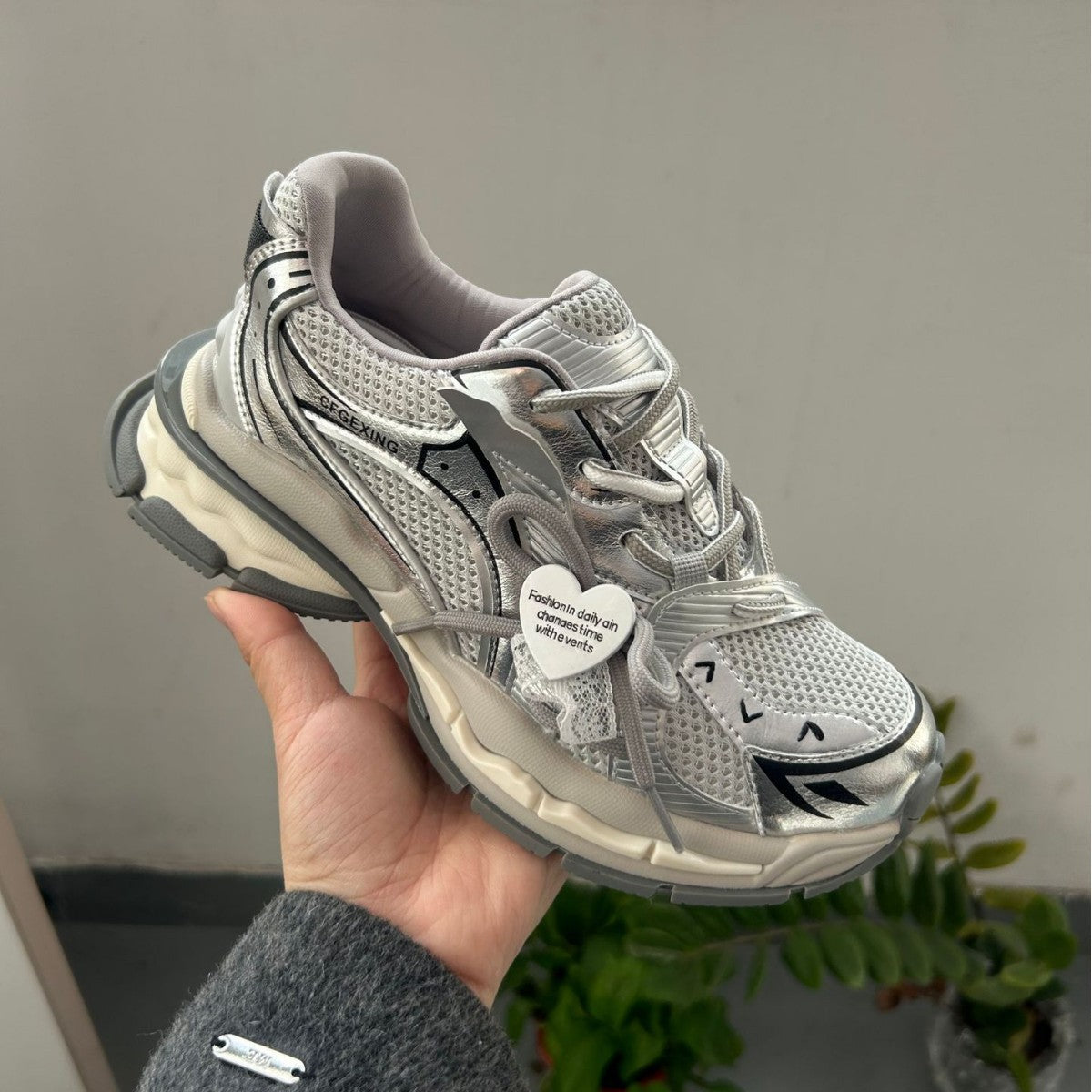 Women's Matching Platform Mesh Surface Clunky Height Increasing Armor Sneakers