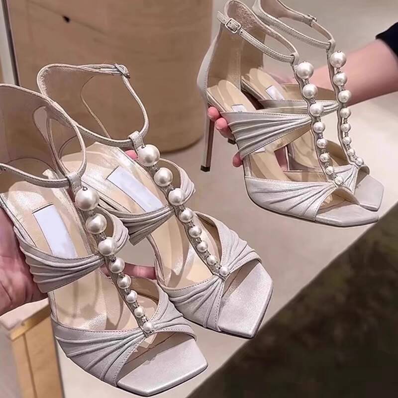 Women's Style Pearl Crystal Summer White Roman Strap Pleated Sandals