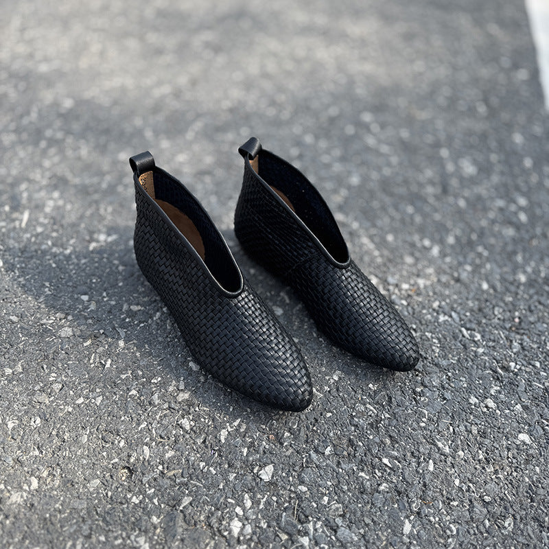 Women's Retro Cowhide Hand-woven Pointed Flat Ankle Women's Casual Shoes