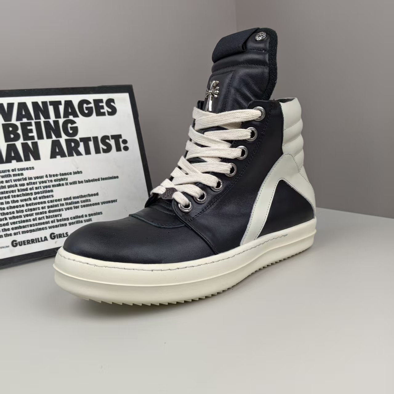 Men's White Panda Inverted Triangle Niche Fashion Men's Board Shoes