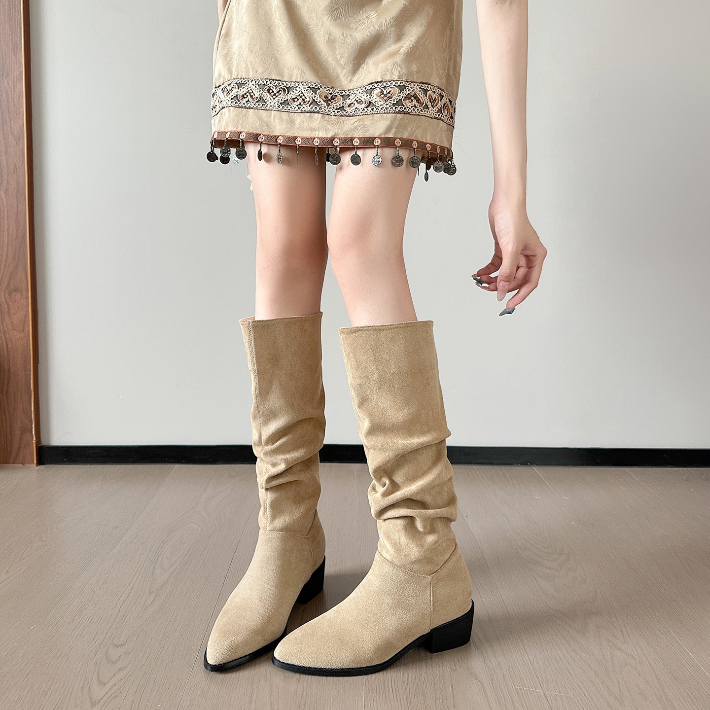 Women's Chunky Knee-high High Retro Slimming Pleated Pile Style Boots
