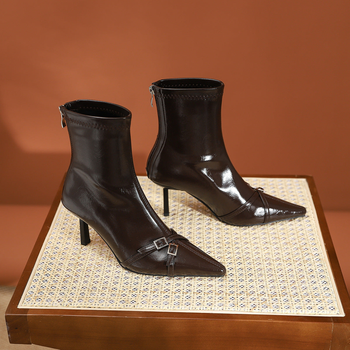 Women's Fashion Shiny Surface High Short Autumn Heels