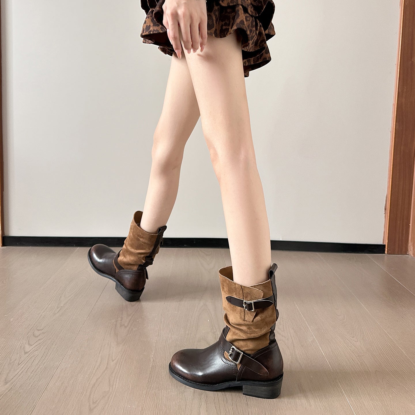Women's Retro Distressed Brushed Fashion Thick Bottom Chunky Knight Belt Buckle Boots