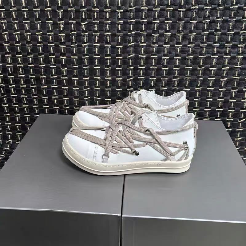 Men's Fashionable Genuine Pentagram Milk Fragrance Bottom Retro Men's Shoes