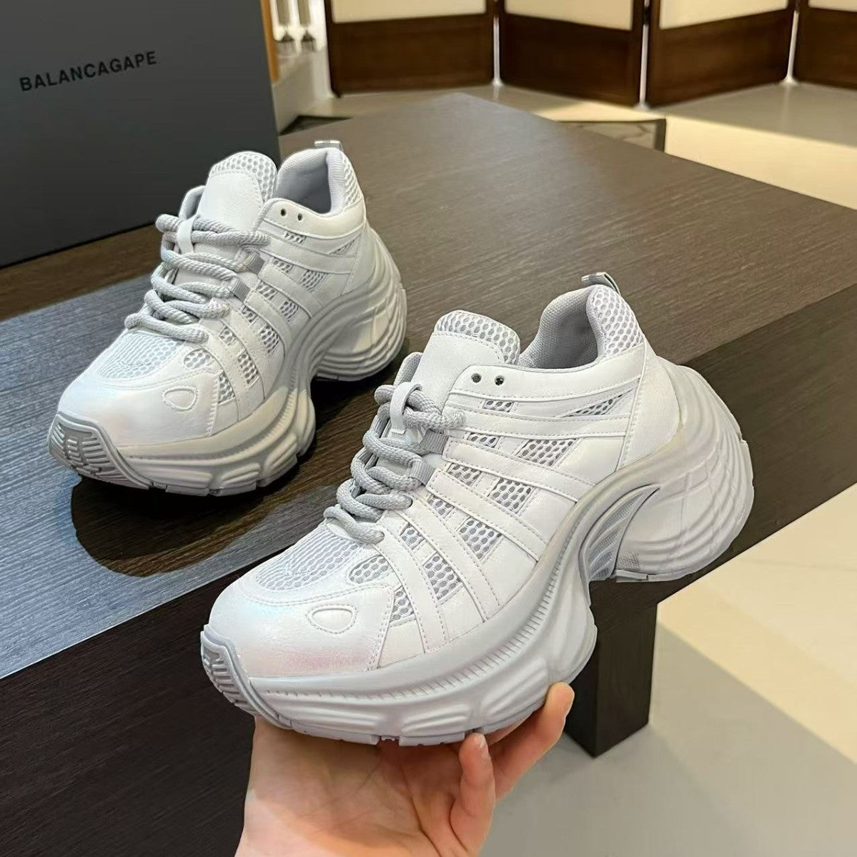 Women's Mesh Height Increasing Lace Up Daddy Women's Sports Shoes