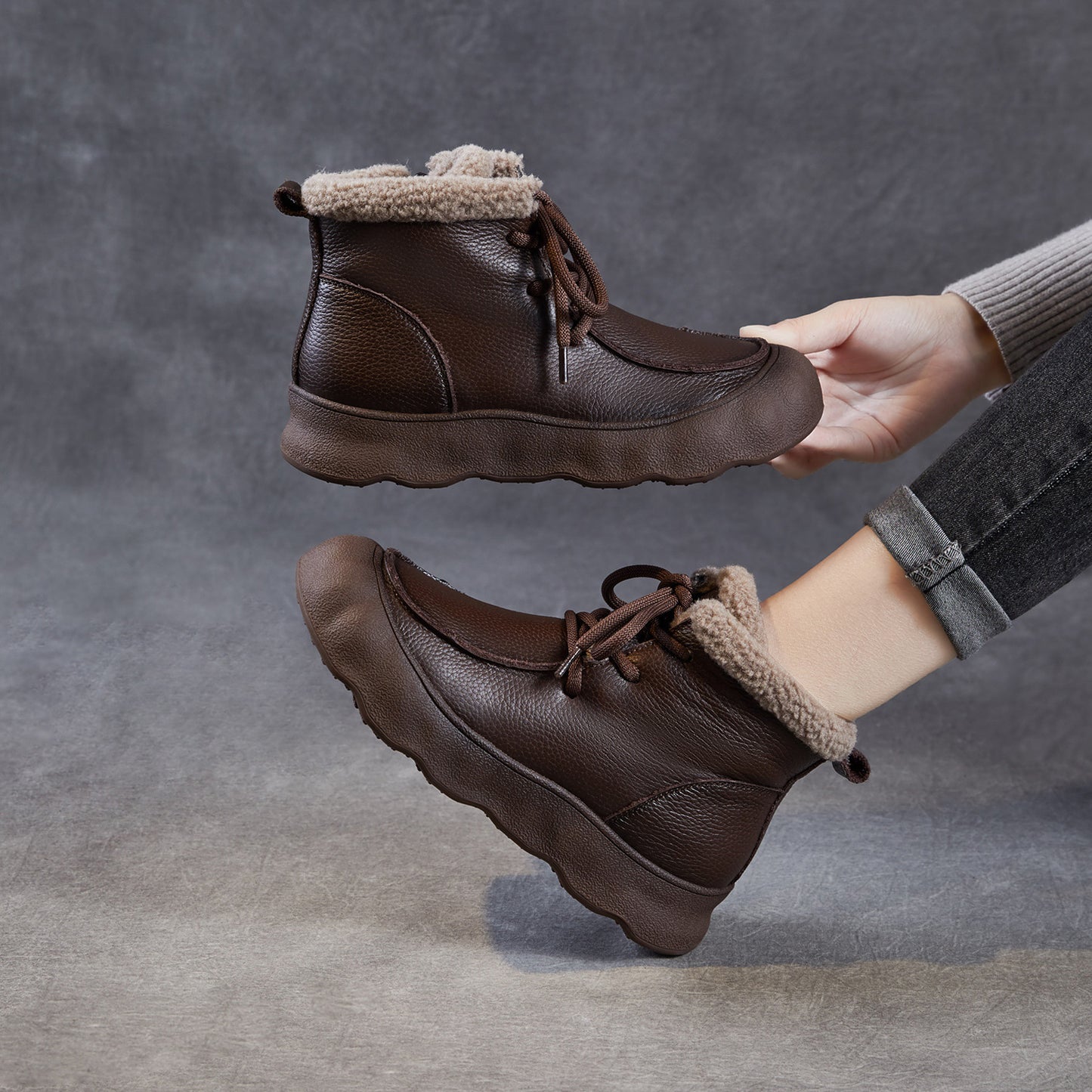 Women's Retro Platform First Layer Cowhide Thickened Veet Ankle Winter Genuine Women's Snow Boots