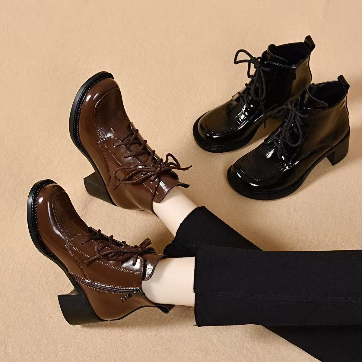 Women's Chunky Autumn Round Toe British Style High Leather Shoes
