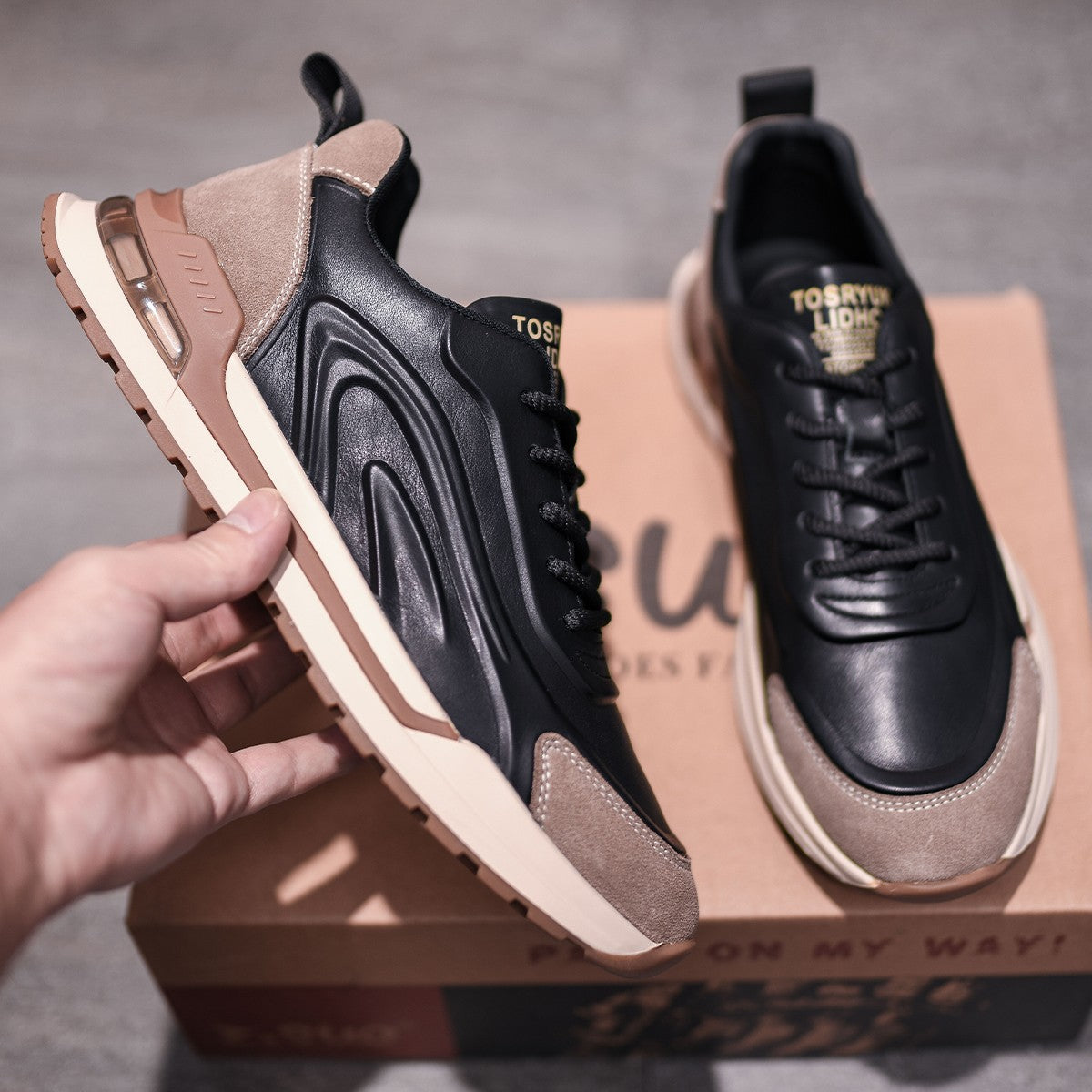 Men's Breathable Board Fashion Trend Daddy Color Casual Shoes