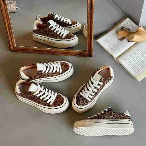 Women's Leopard Print Lace Up Platform Height Increasing Skinny Pumps First Women's Board Shoes