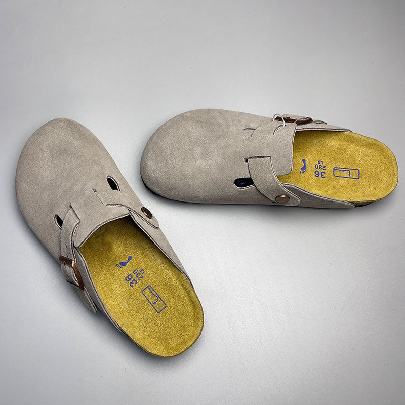 Genuine Couple Essential Street Shot Closed Toe Slippers