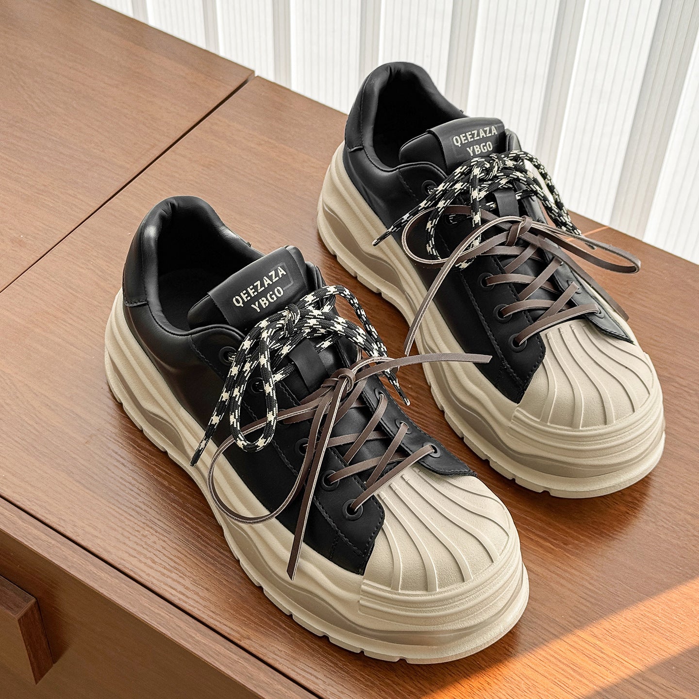 Women's Bottom White Stylish Height Increasing Sports Toe Superstar Sneakers