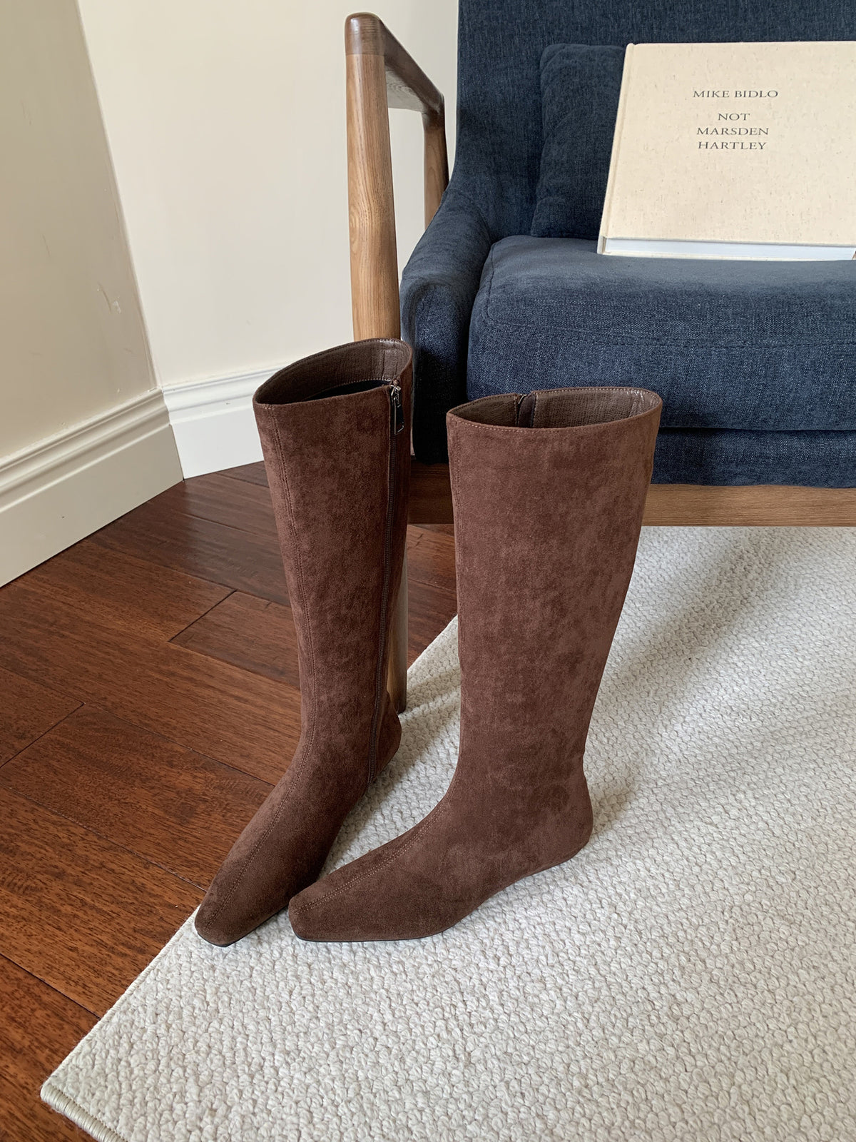 Long Female Below The Knee Tall Boots