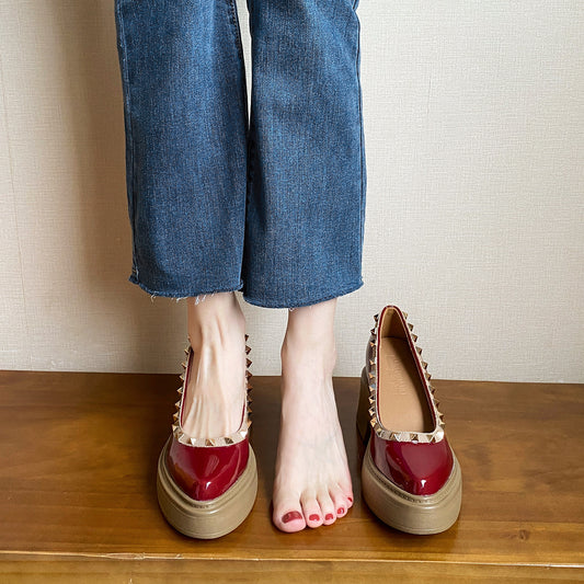 Women's Small Height Increasing Insole Pointed Rivets Pumps Retro Chunky Shallow Women's Fashion Shoes