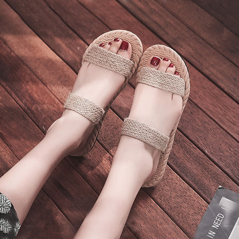 Women's Straw Summer Outdoor Wear Fashion Flat Travel Sandals