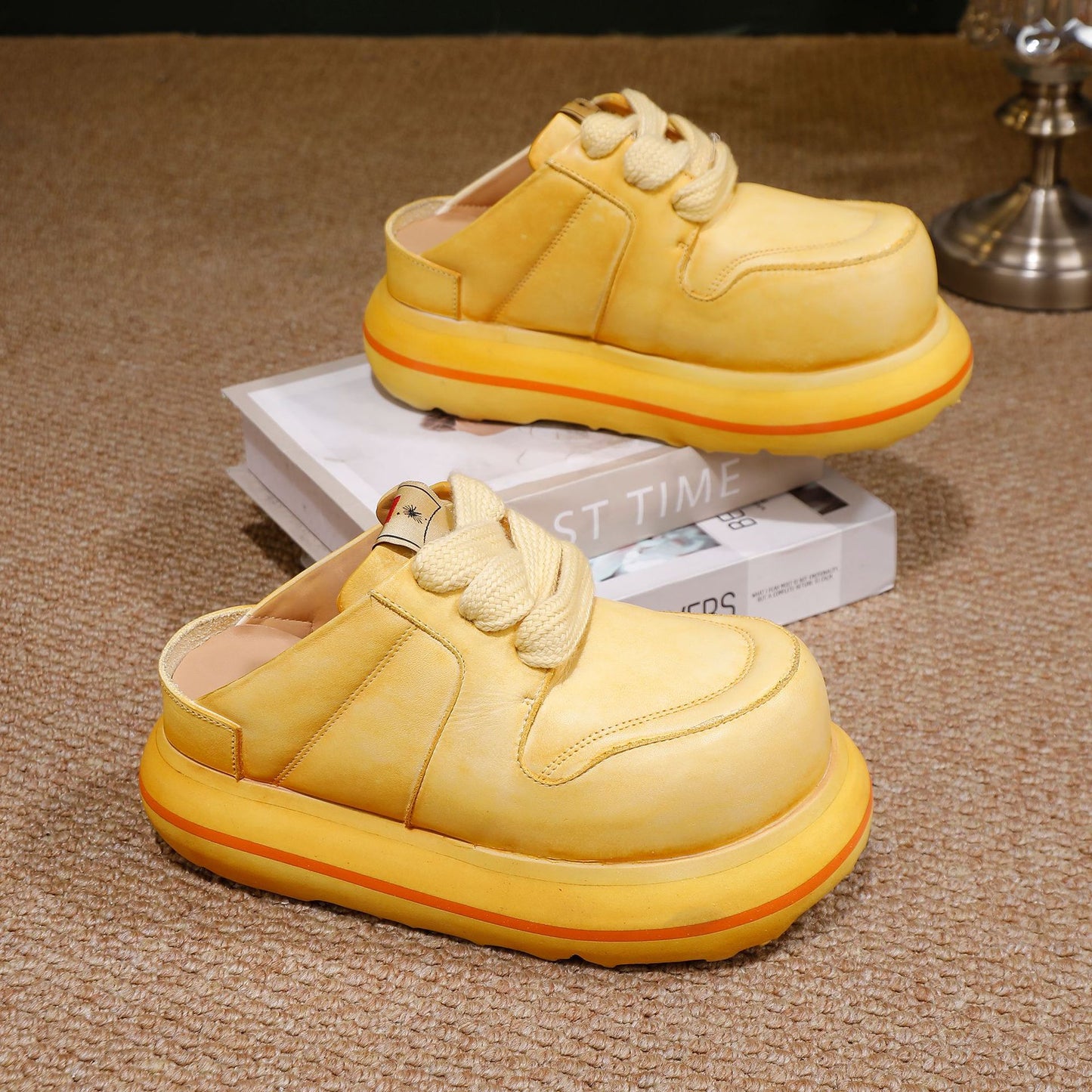 Women's Cowhide Platform Bread Retro Western Style Slippers
