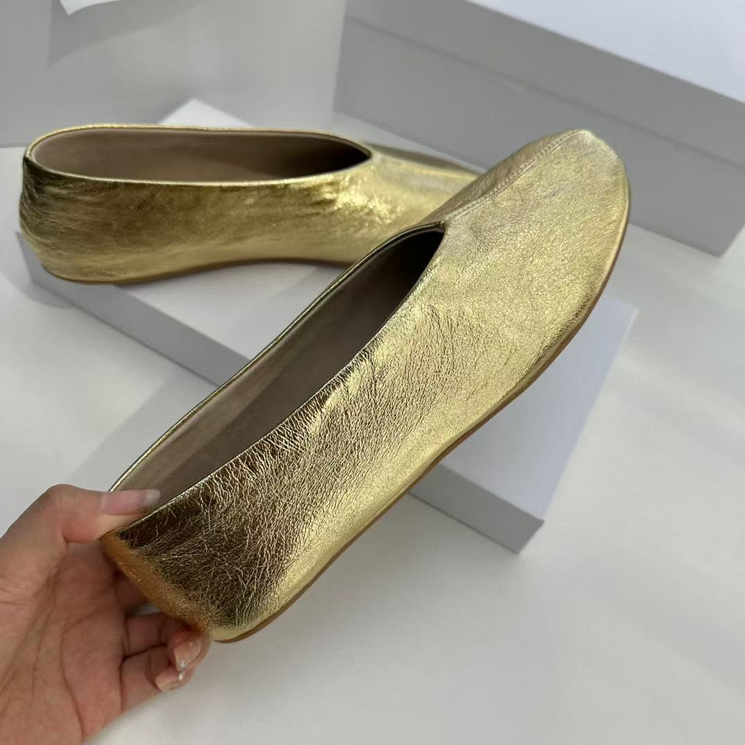 Small Era Niche Retro Soft Surface Sheepskin Shallow Mouth Flat Women's Fashion Shoes