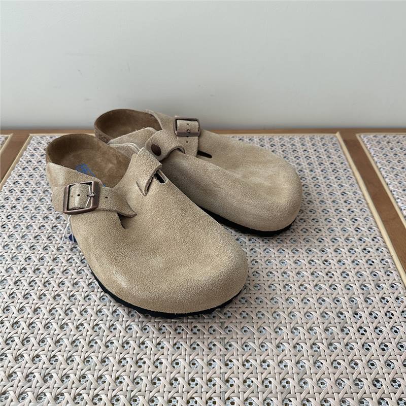 Women's Retro Closed Toe Half Outer Wear Slip-on Lazy Flat Thick-soles Slippers