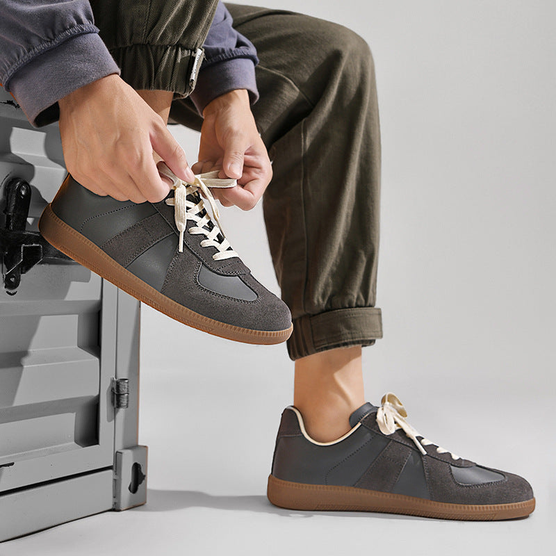Women's & Men's Physical Store Specializes In Quality German Training Soft Men's Sports Shoes