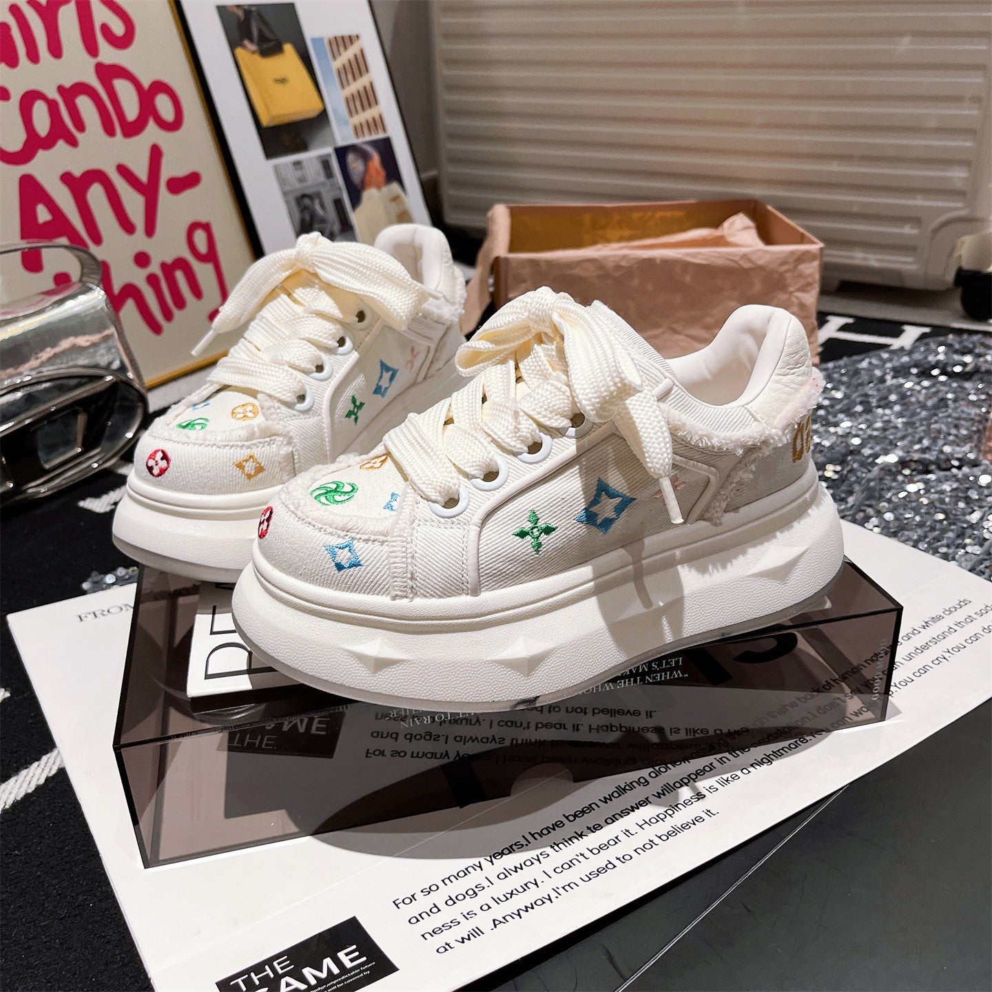 Women's Bottom Platform Board Bread Height Increasing Small Canvas Shoes