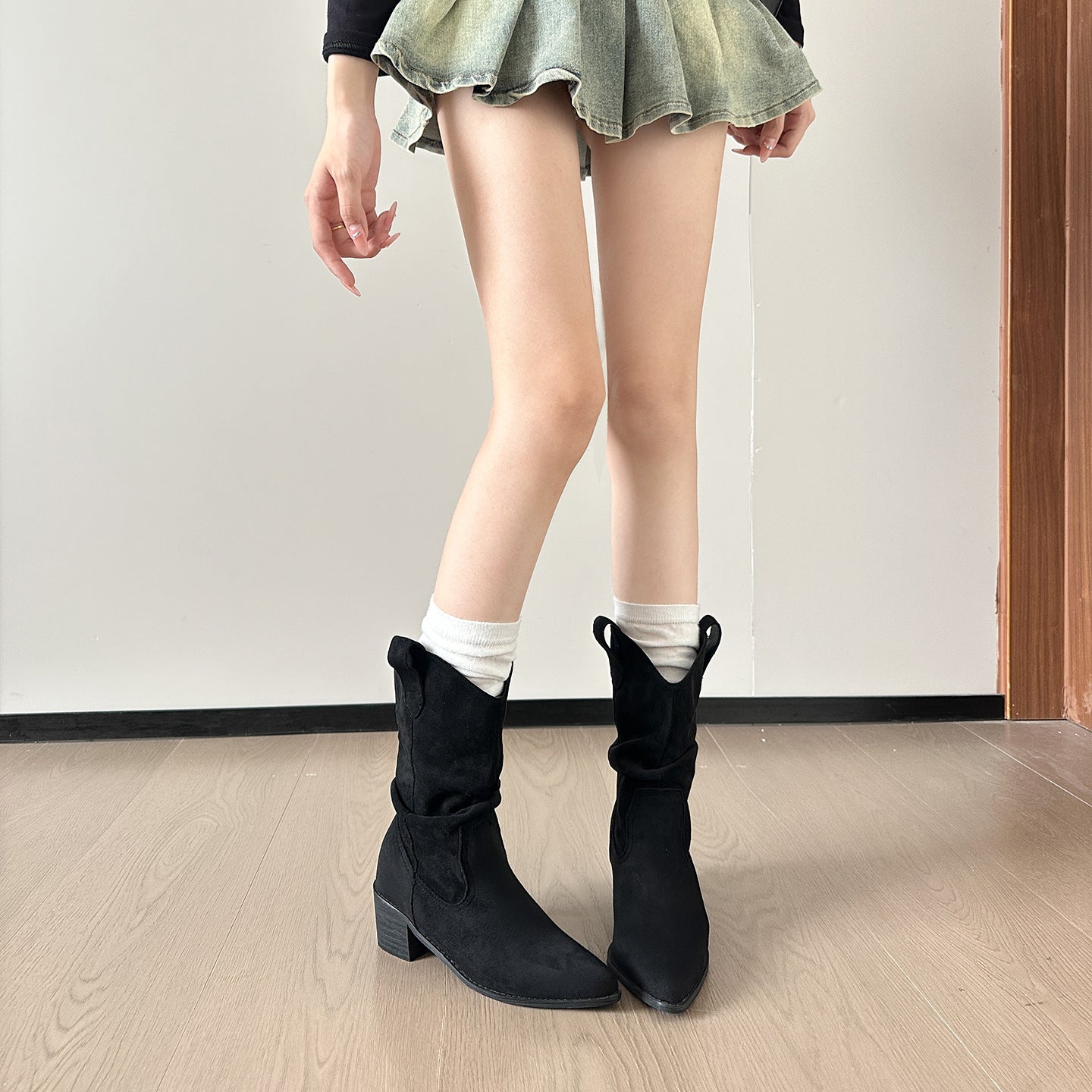 Women's Suede V Cut Western Cowboy Retro Middle Chunky Sleeve Pile Boots