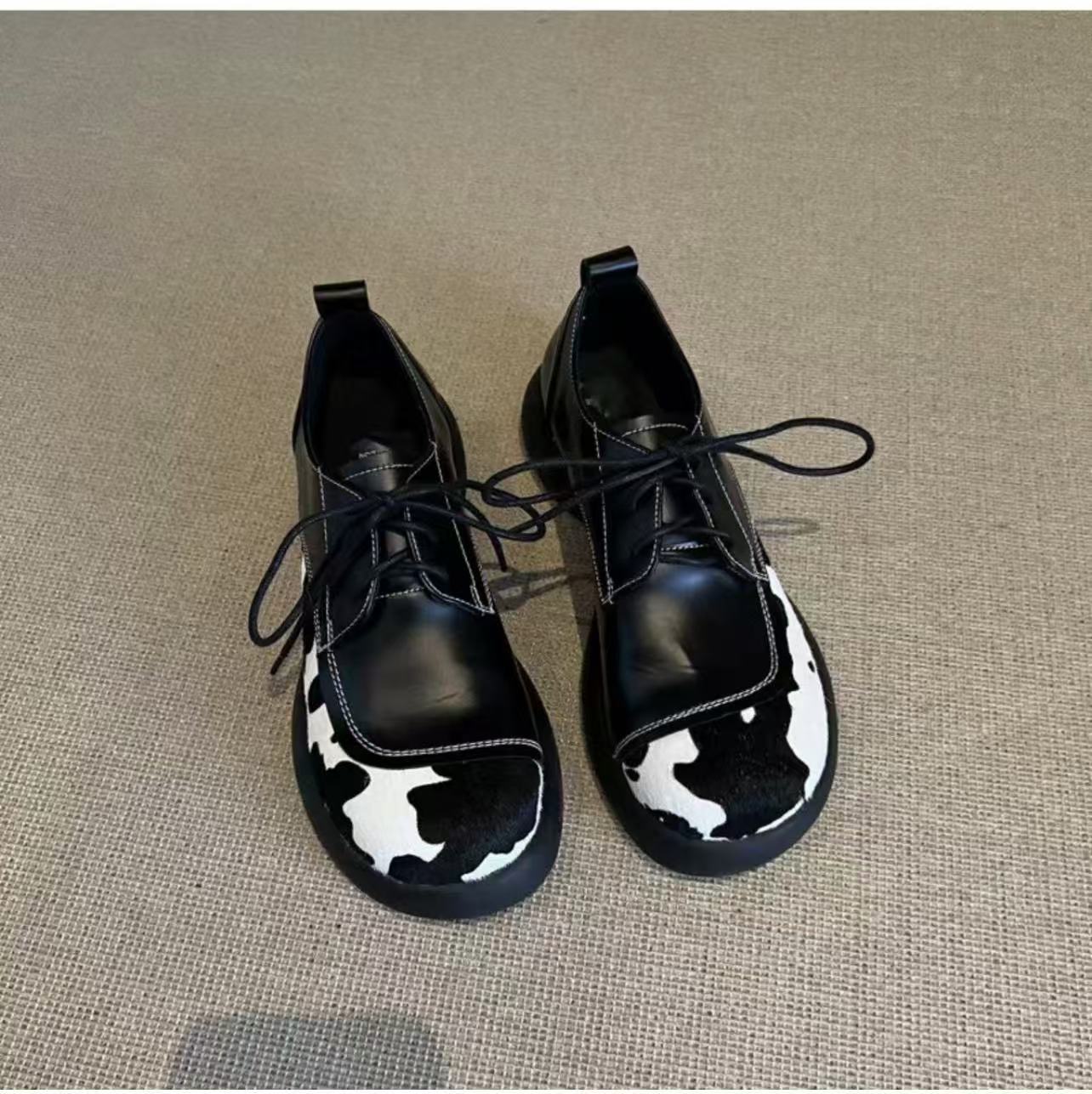 Cow Color Matching Muffin Big Head Pumps Leather Shoes