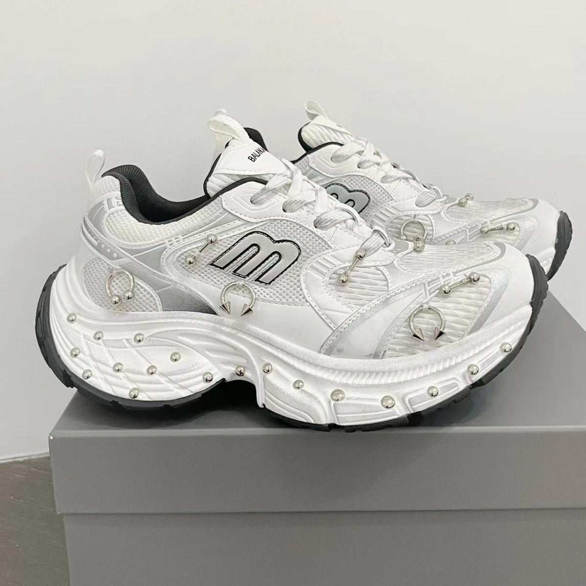 Women's Dad Rivet Model Style Platform Height Increasing Couple Women's Sports Shoes