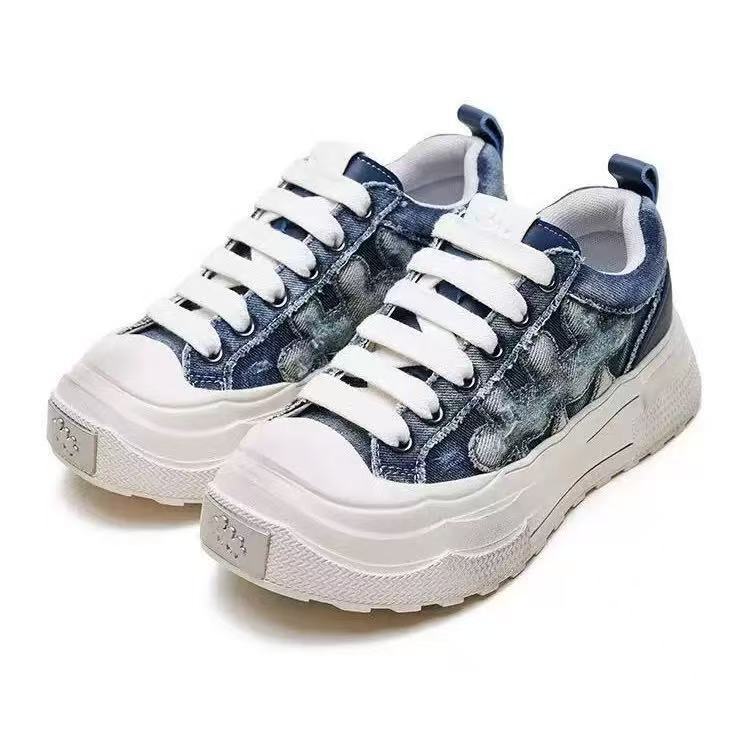 Women's Ensemble Plum Blossom Retro Platform Height Increasing Men's Shoes