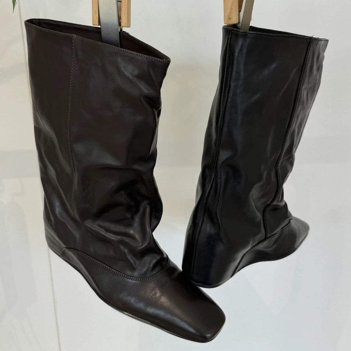 Women's Ruffle Square Head Height Increasing Insole Women's Leather Boots