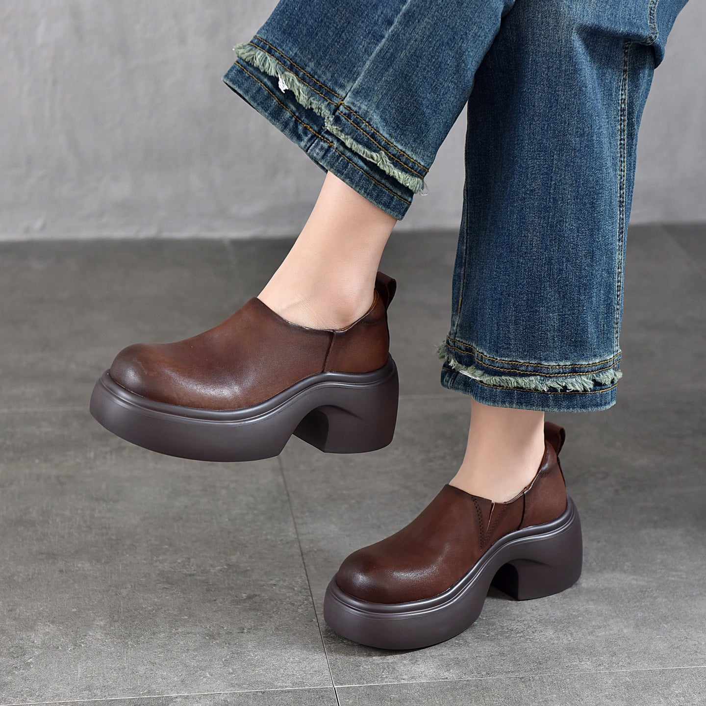 Women's Platform Genuine Pumps Deep Mouth Spring First Layer Cowhide Round Women's Fashion Shoes