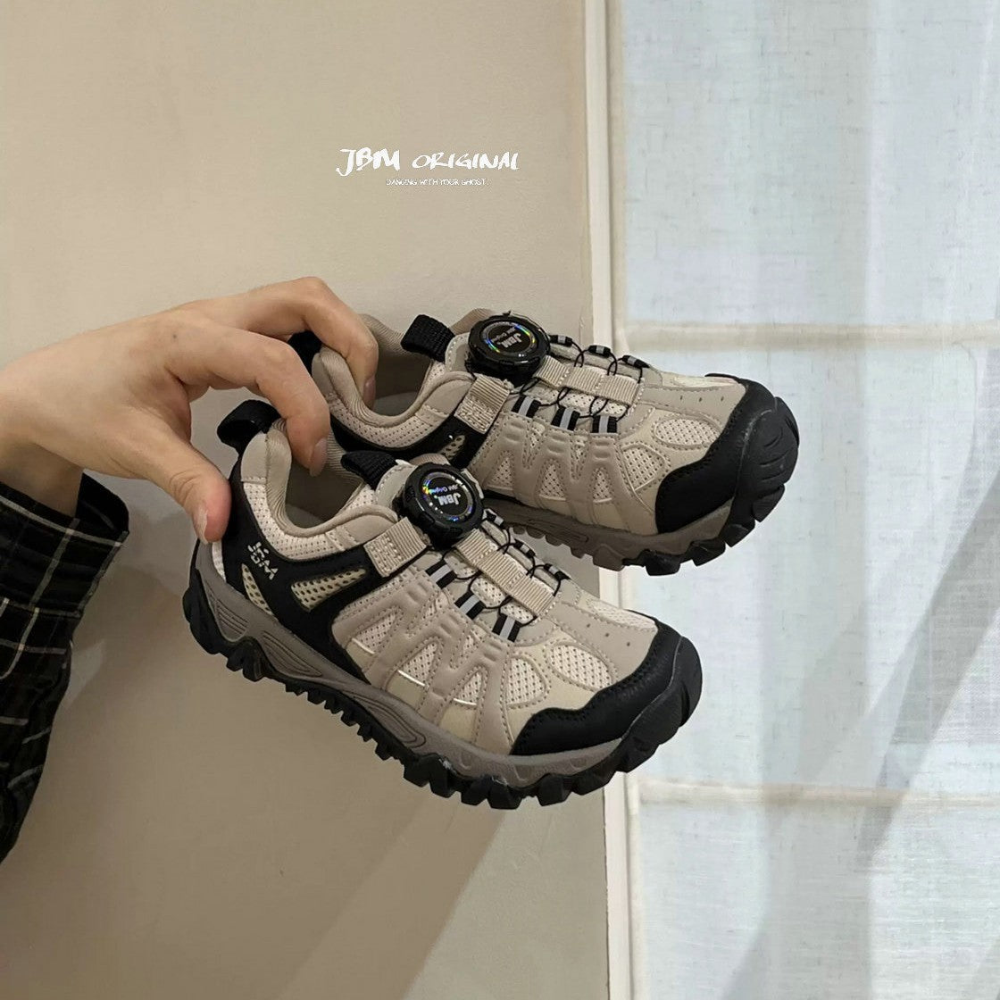 Trendy Spring Outdoor Boys Rotating Buckle Sneakers