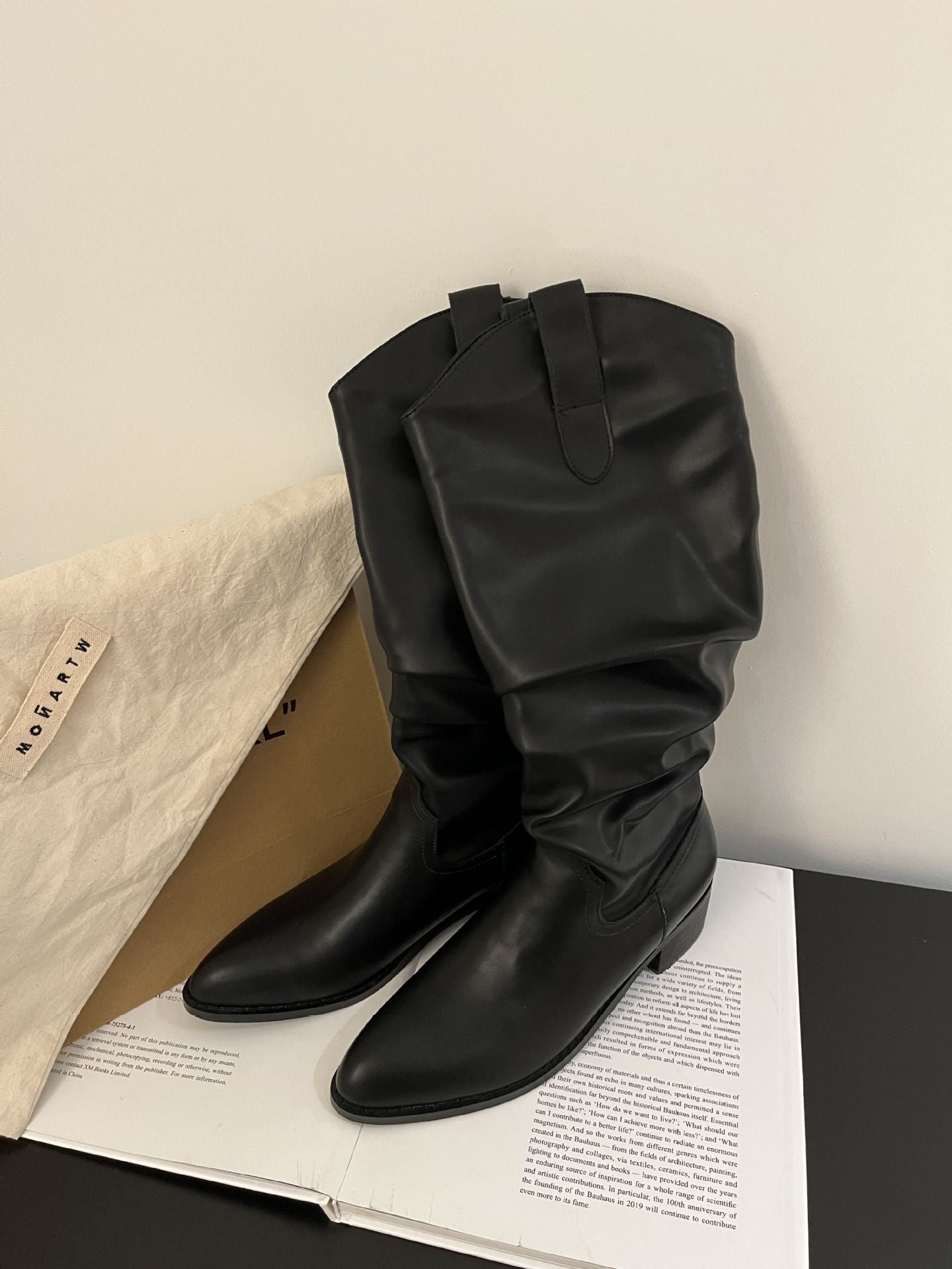 The Knee High Fashion Pointed Chunky Women's Leather Boots