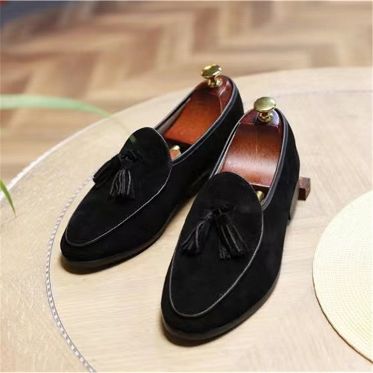 Men's Fashion Retro British Beanie Tassel Slip Men's Casual Shoes