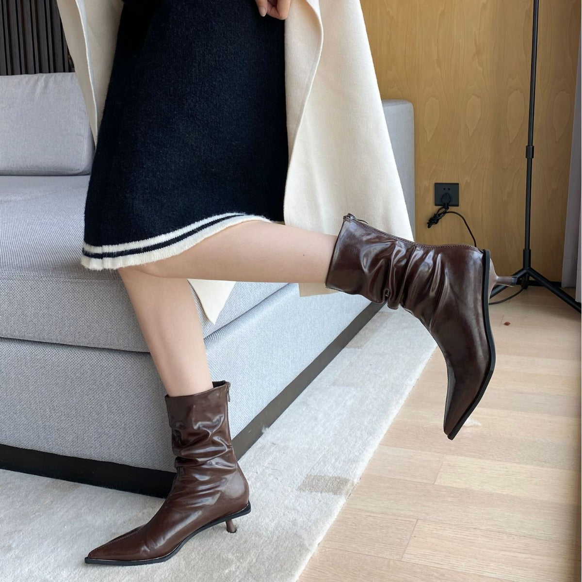 Women's Korean Patent Winter Thin Pointed Toe Fashion Low Boots