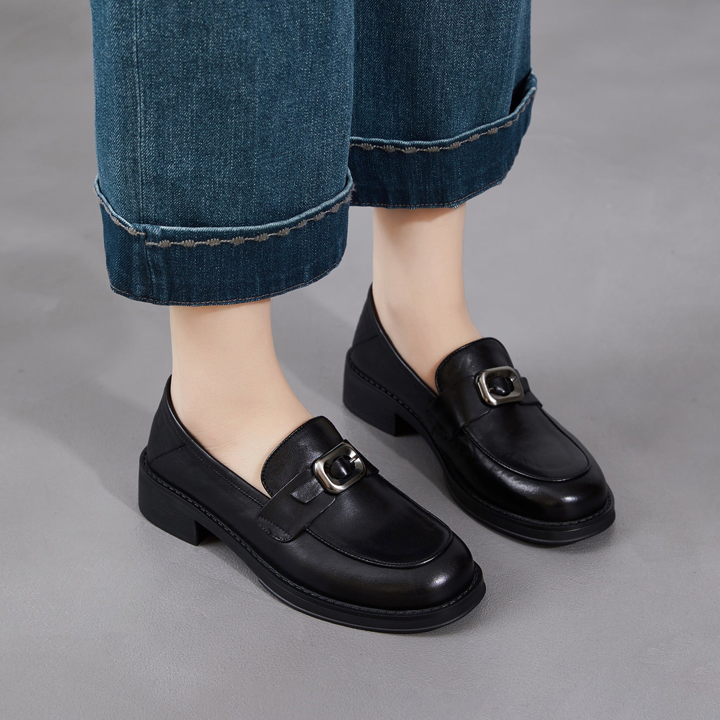 Women's Black Mid Spring Pumps Round Toe Belt Buckle Loafers