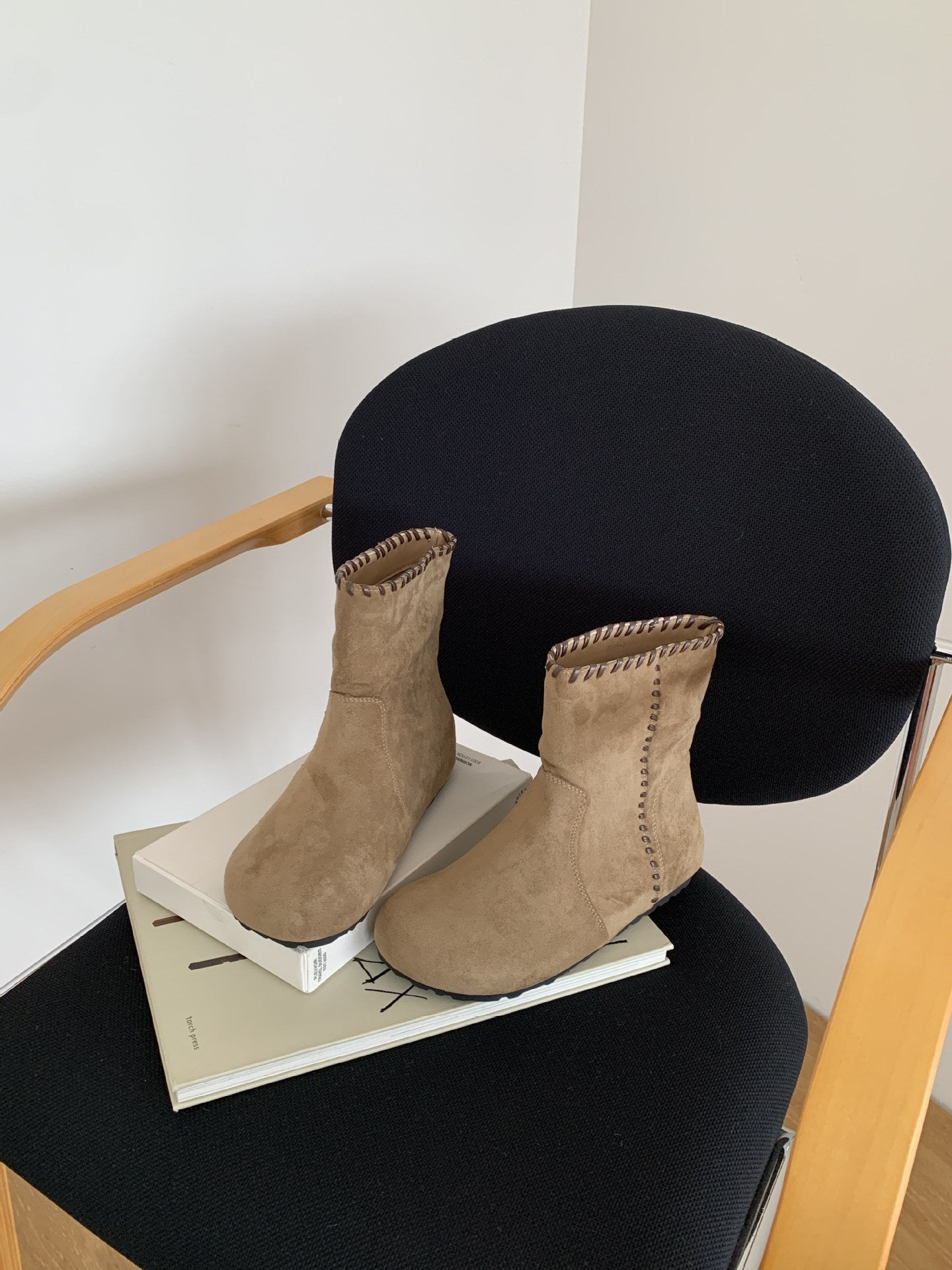 Women's Ethnic Style Retro Soft Martin With Skirt Western Inner Women's Leather Boots