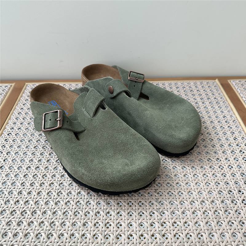 Women's Retro Closed Toe Half Outer Wear Slip-on Lazy Flat Thick-soles Slippers